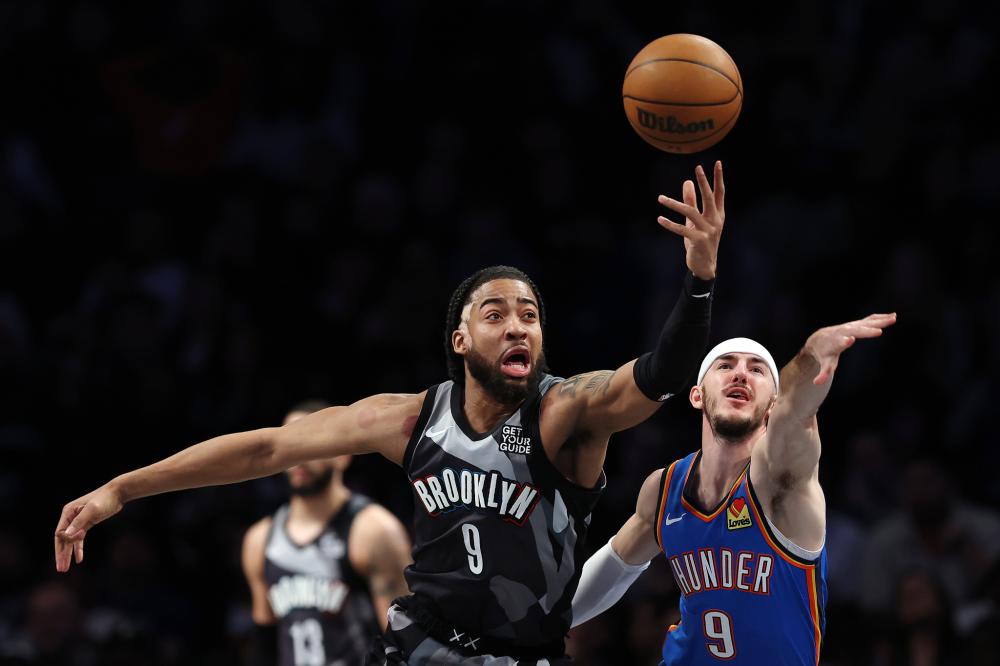 而是两名意 而是两名意