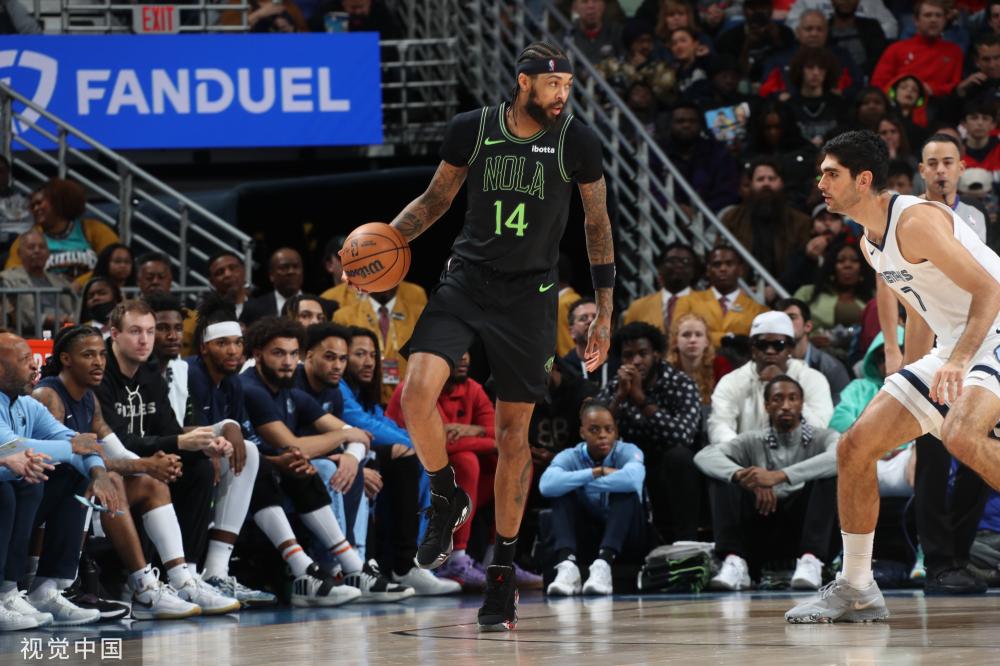 他们不屈不 他们不屈不