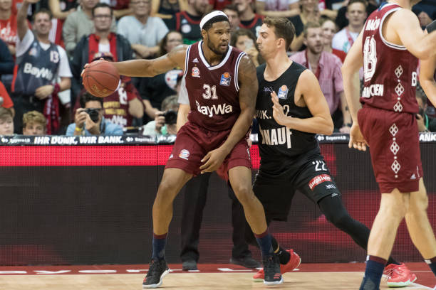 了一把锐利 了一把锐利